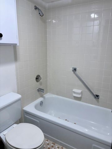 2316 S Cypress Bend Drive 318, Pompano Beach, FL 33069