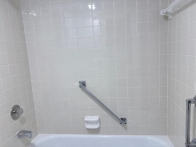 2316 S Cypress Bend Drive 318, Pompano Beach, FL 33069