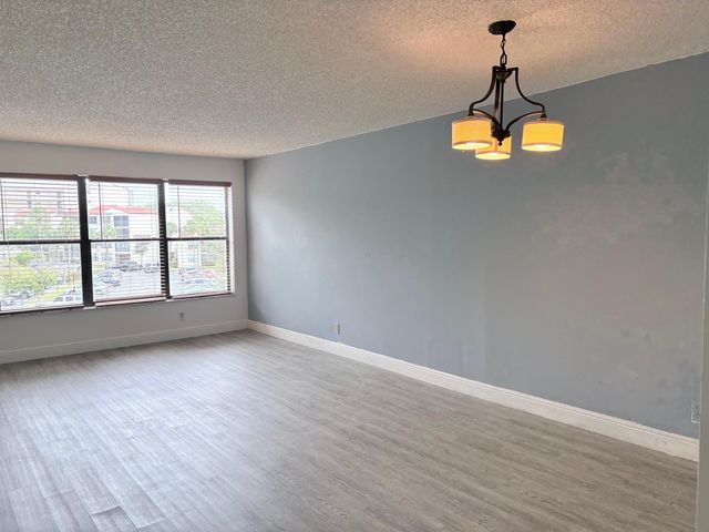 2316 S Cypress Bend Drive 318, Pompano Beach, FL 33069