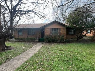 2477 Pinebluff Drive, Dallas, TX 75228