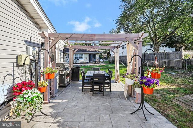 103 N JOHNSON RD, Sterling, VA 20164