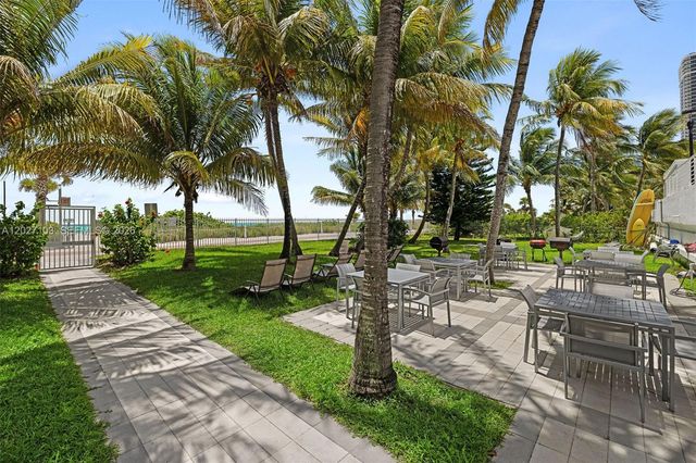 5001 Collins Avenue 1E, Miami Beach, FL 33140