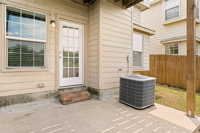 3957 Vista Mar Drive, Fort Worth, TX 76040