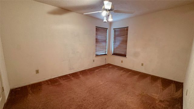 1409 Essex Drive, Desoto, TX 75115