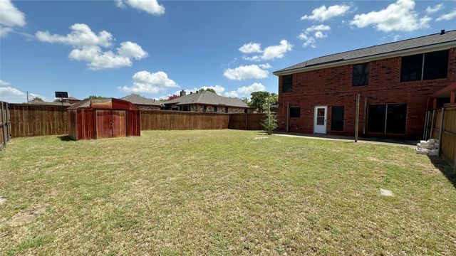 1409 Essex Drive, Desoto, TX 75115