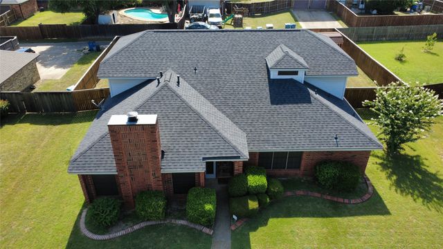 1409 Essex Drive, Desoto, TX 75115