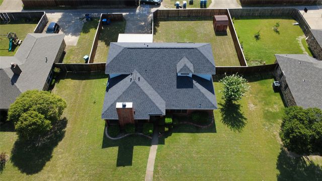 1409 Essex Drive, Desoto, TX 75115