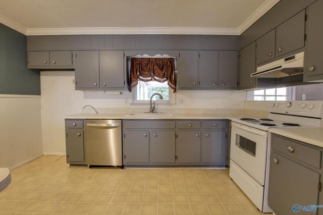 48 Tana Avenue, Courtland, AL 35618