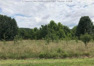 16224 Winfield Road, Winfield, WV 25213