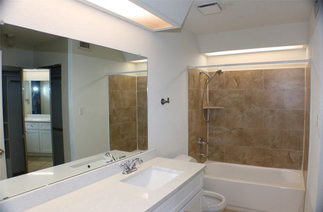 821 Dublin Drive 213, Richardson, TX 75080