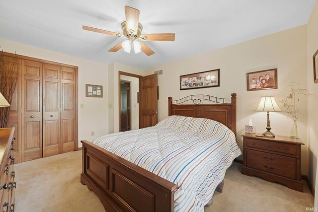 5225 Bedrock Court, Fort Wayne, IN 46825