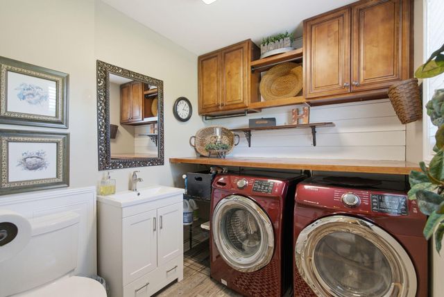 204 Beechwood Drive, Berea, KY 40403