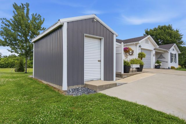 204 Beechwood Drive, Berea, KY 40403