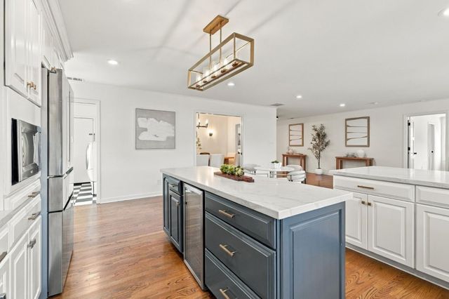 3739 Page Street, Redwood City, CA 94063