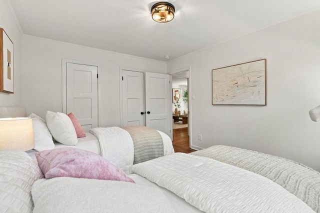 3739 Page Street, Redwood City, CA 94063