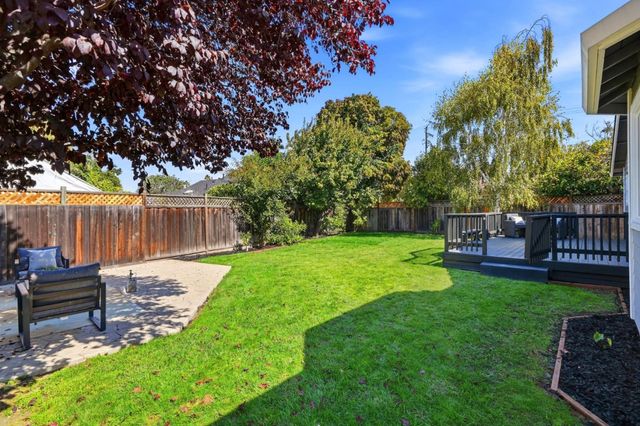 3739 Page Street, Redwood City, CA 94063