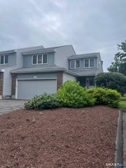 54 Ivy Lane 54, South Windsor, CT 06074