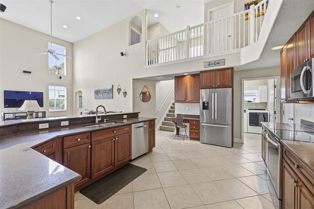 522 COUNTRY MEADOWS WAY, Bradenton, FL 34212