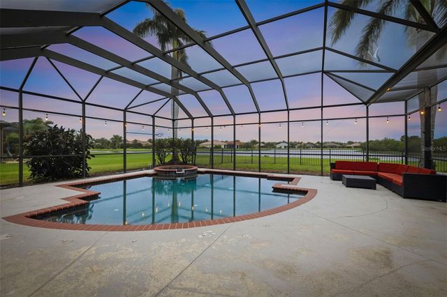 522 COUNTRY MEADOWS WAY, Bradenton, FL 34212