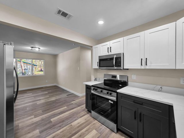 106 Cherry Drive, Lumberton, TX 77657