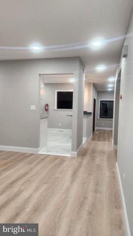 4 MEADOWSIDE CT, Medford, NJ 08055