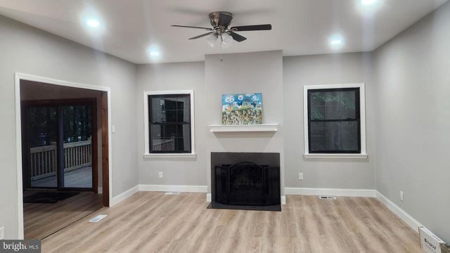 4 MEADOWSIDE CT, Medford, NJ 08055