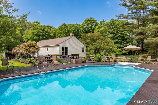 70 Reed Road, Warren, CT 06754
