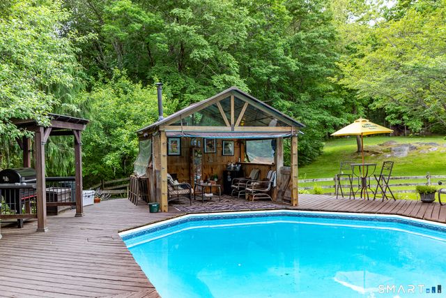 70 Reed Road, Warren, CT 06754