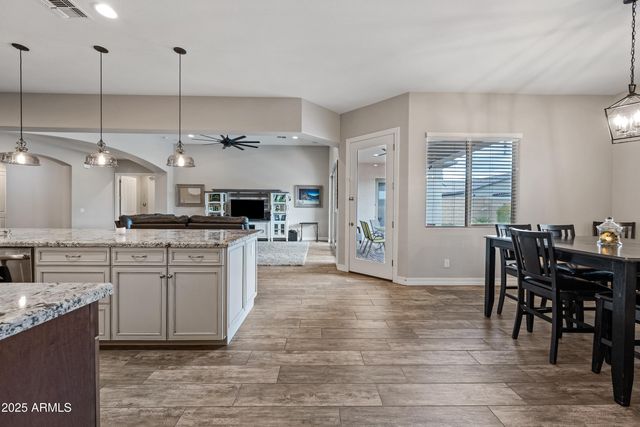 1319 N Chatsworth Street, Mesa, AZ 85207