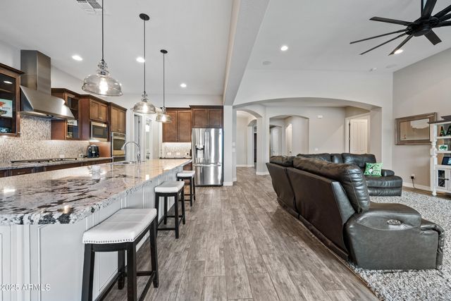 1319 N Chatsworth Street, Mesa, AZ 85207