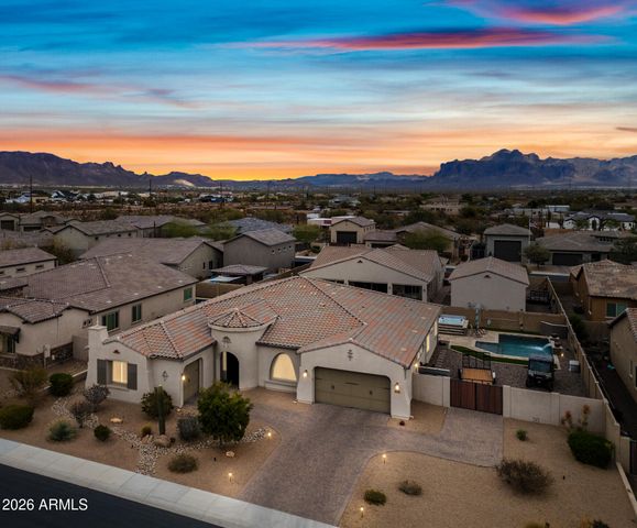 1319 N Chatsworth Street, Mesa, AZ 85207