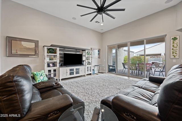 1319 N Chatsworth Street, Mesa, AZ 85207