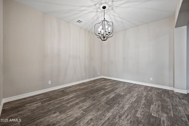 1319 N Chatsworth Street, Mesa, AZ 85207