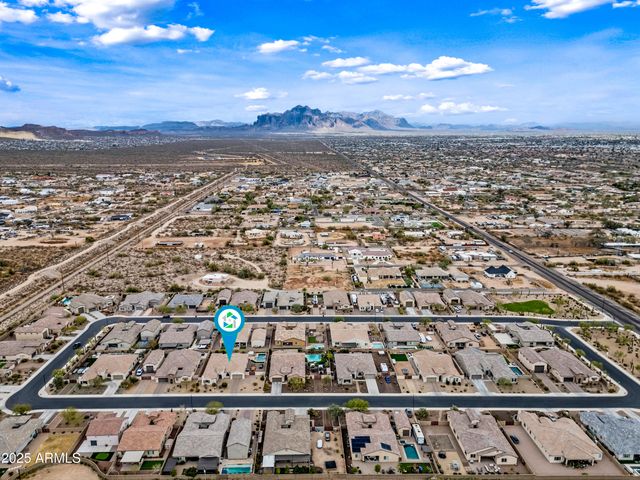 1319 N Chatsworth Street, Mesa, AZ 85207