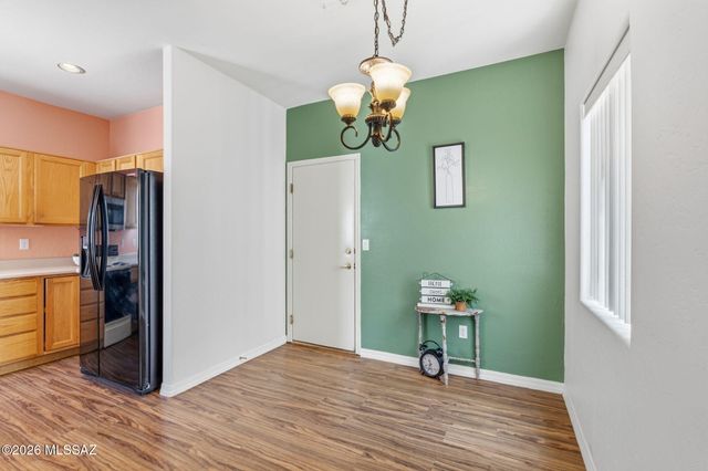 2832 S Full Moon Drive, Tucson, AZ 85713