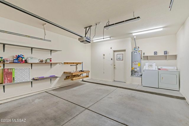 2832 S Full Moon Drive, Tucson, AZ 85713
