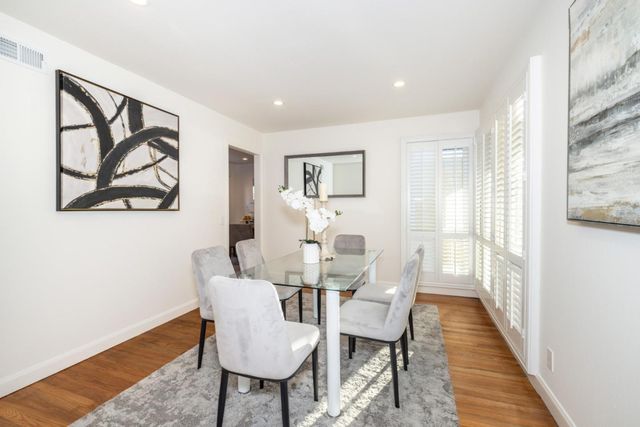 261 Pelican Ct., Foster City, CA 94404