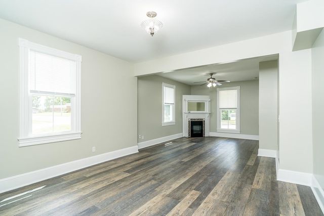 632 E MARKET ST, Harrisonburg, VA 22801