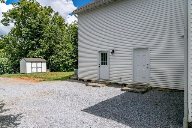 632 E MARKET ST, Harrisonburg, VA 22801