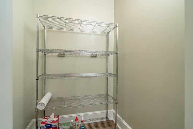 632 E MARKET ST, Harrisonburg, VA 22801