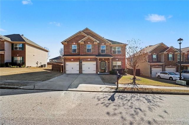 7755 Wrotham Circle, Atlanta, GA 30349