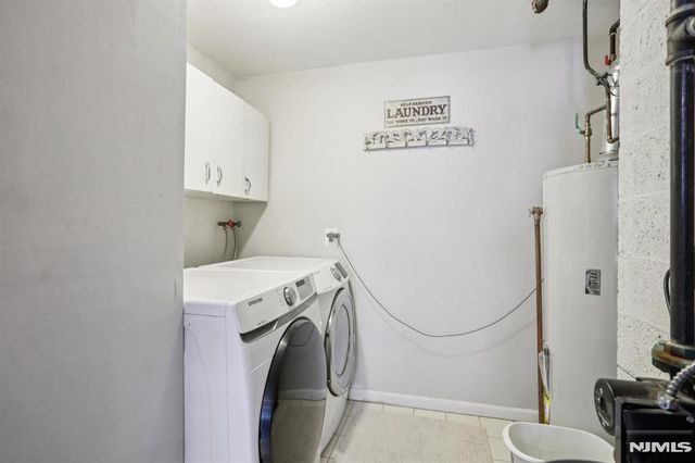 116 Carol Place, Wayne, NJ 07470