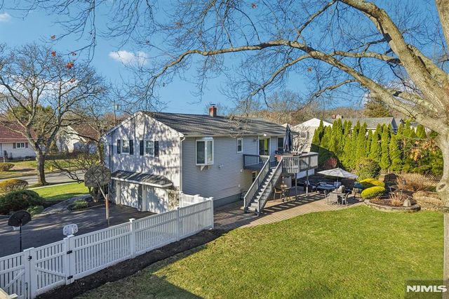 116 Carol Place, Wayne, NJ 07470