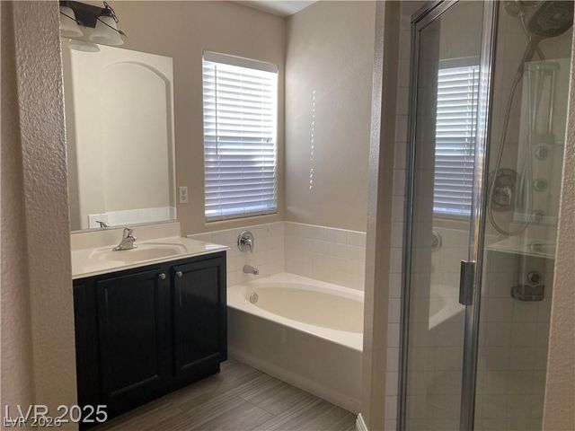3120 Whispering Canyon Court, Henderson, NV 89052
