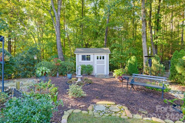 3307 Collaroy Road, Waxhaw, NC 28173