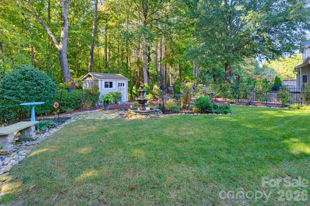 3307 Collaroy Road, Waxhaw, NC 28173