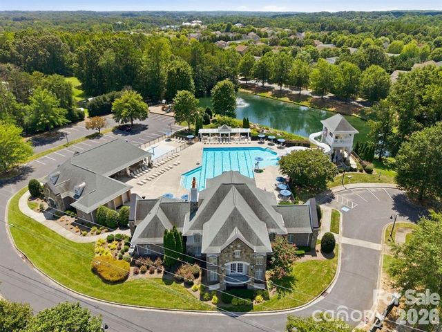 3307 Collaroy Road, Waxhaw, NC 28173