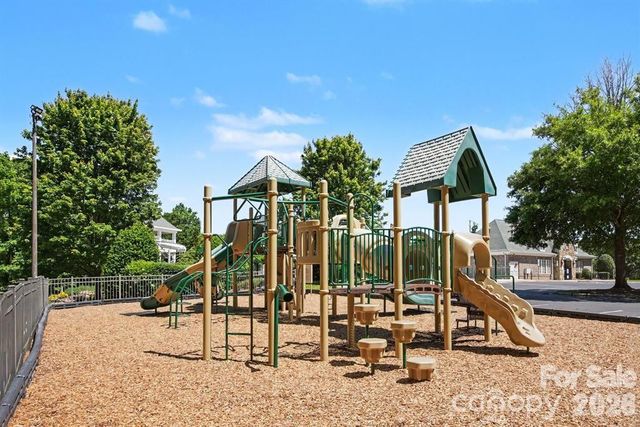 3307 Collaroy Road, Waxhaw, NC 28173