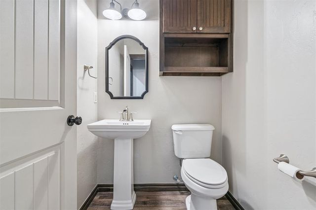 19536 S Dobbs Road, Newalla, OK 74857