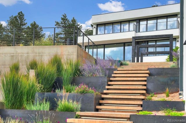 228 Lion Point, Boulder, CO 80302